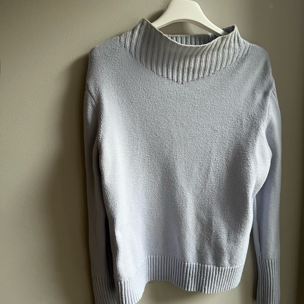 Banana republic sweater